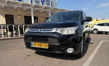 מיצובישי אאוטלנדר