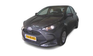 טויוטה יאריס