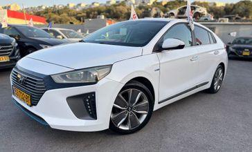 יונדאי איוניק