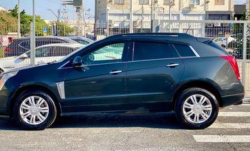 קאדילאק SRX