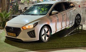 יונדאי איוניק