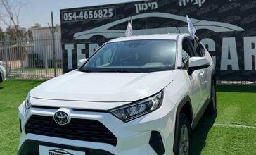 טויוטה RAV4