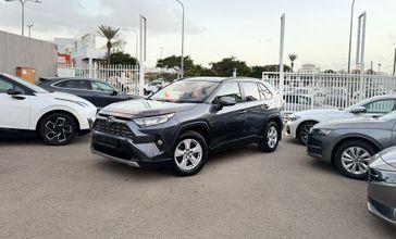 טויוטה RAV4