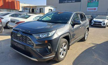 טויוטה RAV4