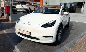 טסלה MODEL Y