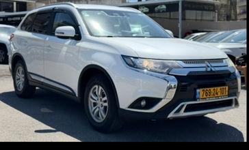 מיצובישי אאוטלנדר