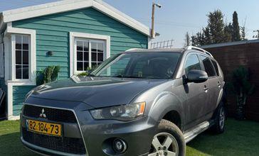 מיצובישי אאוטלנדר