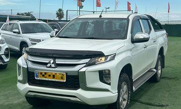 מיצובישי L-200