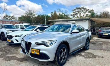 אלפא רומיאו סטלביו