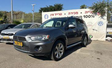 מיצובישי אאוטלנדר