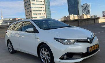 טויוטה אוריס