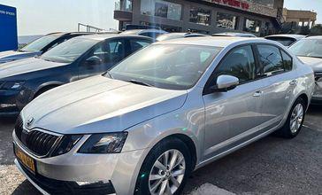 סקודה אוקטביה