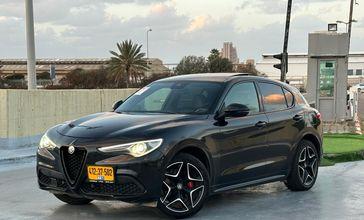 אלפא רומיאו סטלביו