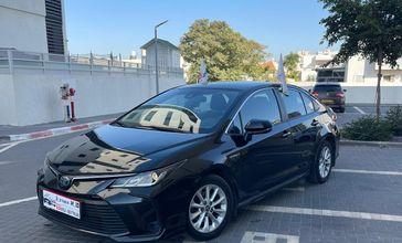 טויוטה קורולה