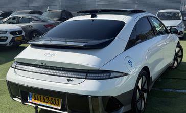 יונדאי איוניק