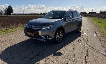 מיצובישי אאוטלנדר