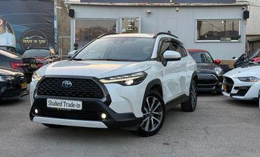 טויוטה קורולה קרוס