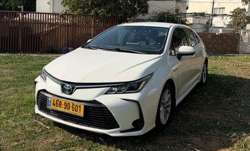 טויוטה קורולה