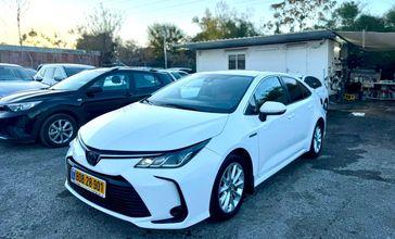 טויוטה קורולה