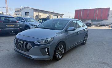 יונדאי איוניק