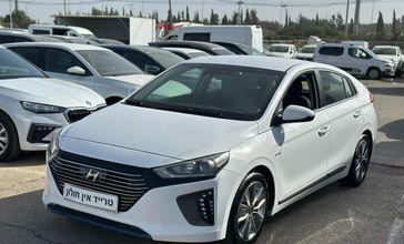 יונדאי איוניק