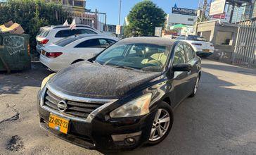 ניסאן אלטימה