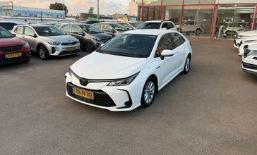 טויוטה קורולה