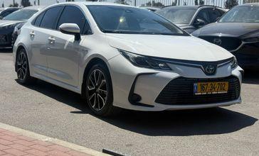 טויוטה קורולה