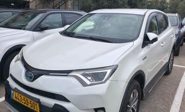 טויוטה RAV4