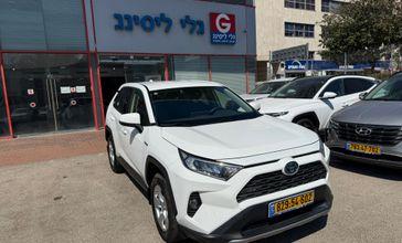 טויוטה RAV4