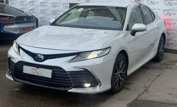 טויוטה קאמרי