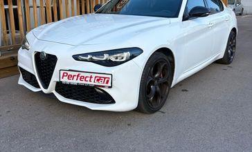 אלפא רומיאו ג'וליה