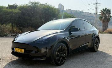 טסלה MODEL Y