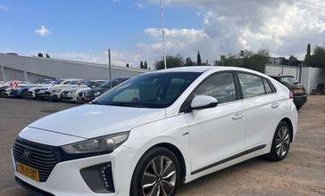 יונדאי איוניק