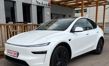 טסלה MODEL Y