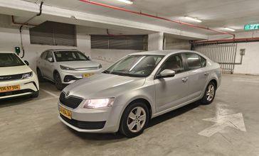 סקודה אוקטביה