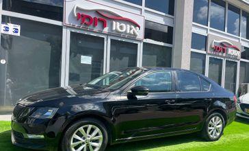 סקודה אוקטביה