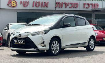 טויוטה יאריס