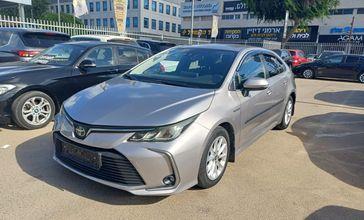 טויוטה קורולה