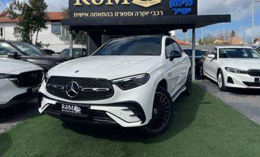 מרצדס GLC300E 4MATIC