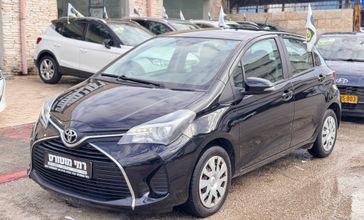 טויוטה יאריס