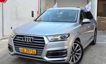 אאודי Q7