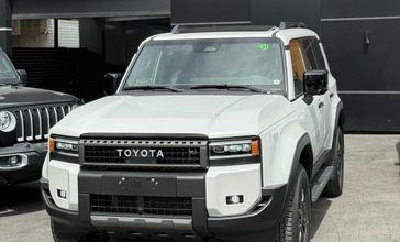 טויוטה לנד קרוזר