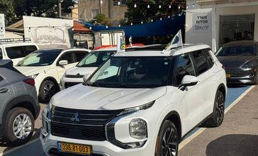 מיצובישי אאוטלנדר