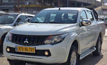 מיצובישי L-200