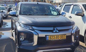 מיצובישי L-200