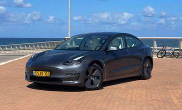 טסלה MODEL 3