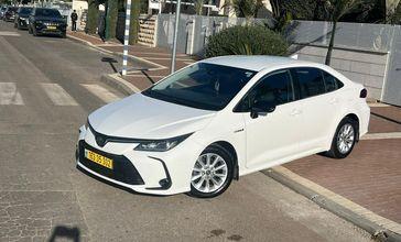 טויוטה קורולה