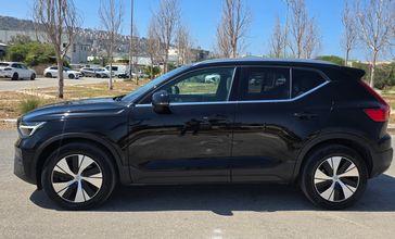 וולבו XC40 B4