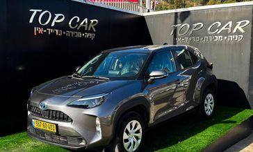 טויוטה יאריס קרוס